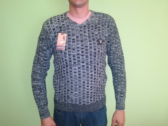 Muški Duksevi: Totalno snizenje!!! novo! muski dzempet,super kvaliteta na lalafo.rs Totalno snizenje!!! novo! muski dzempet,super kvaliteta - Sokobanja