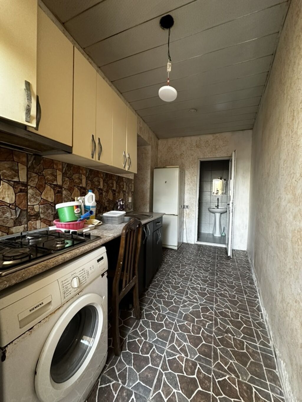2 otaqlı həyət evi Plan: - 2 otaq + mətbəx + sanitar qovşaq - Daxili