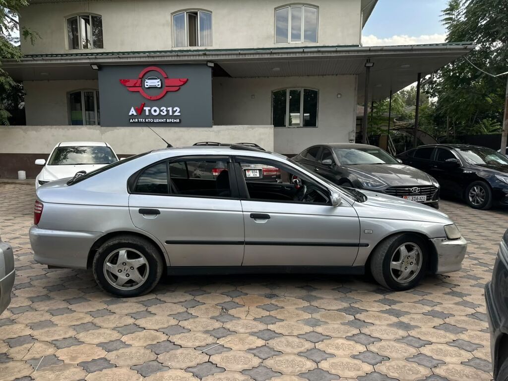 Honda Accord: 2002 г., 2 л, Автомат, Бензин, Седан: фото 4