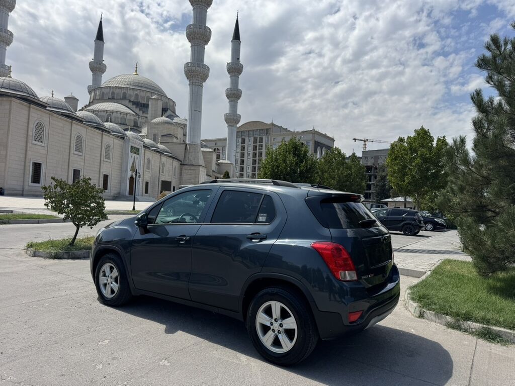 Chevrolet Trax: 2021 г., 1.4 л, Автомат, Бензин, Кроссовер: фото 6