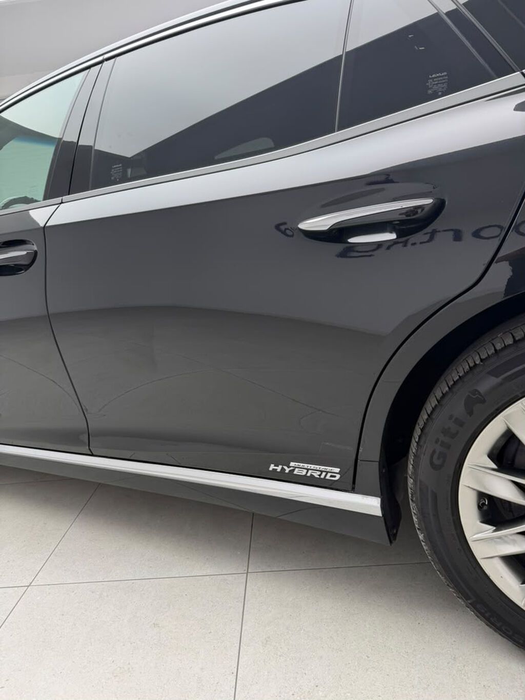 Lexus LS: 2019 г., 3.5 л, Автомат, Гибрид, Седан: фото 3