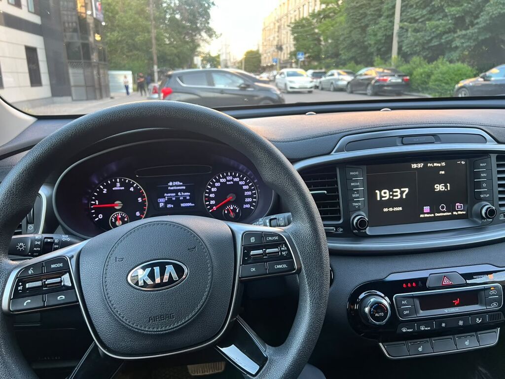 Kia Sorento: 2019 г., 2 л, Автомат, Дизель, Кроссовер: фото 6