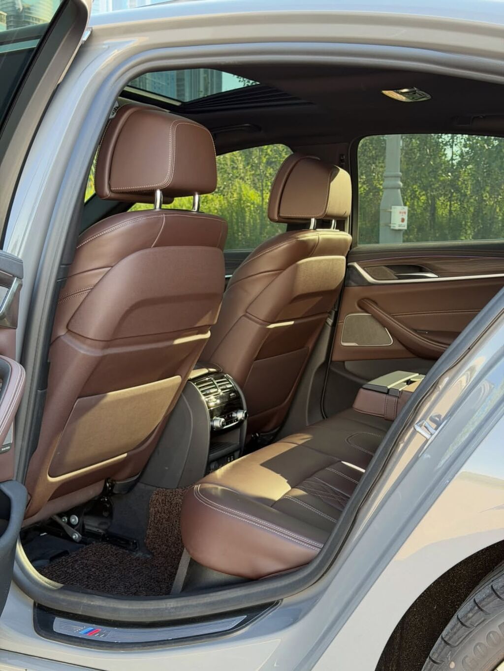 BMW 5 series: 2021 г., 2 л, Автомат, Бензин, Седан: фото 8