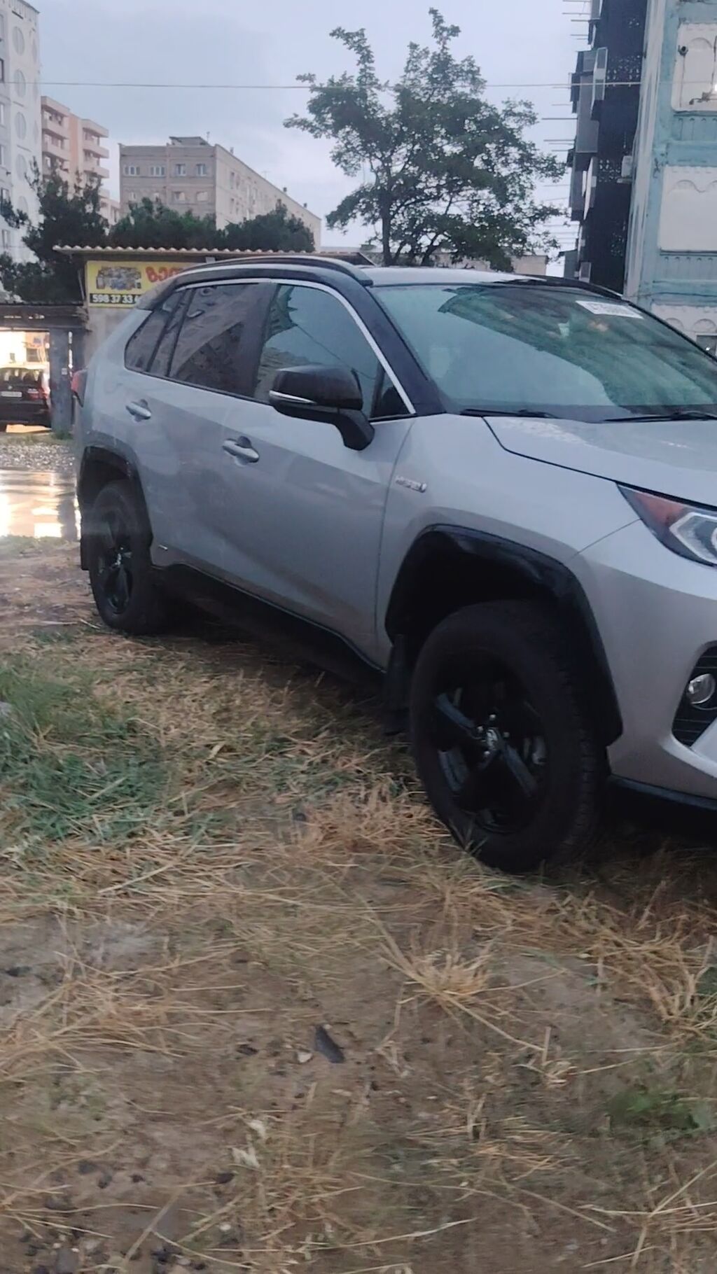 Toyota RAV4: 2020 г., Гибрид, Кроссовер: фото 4