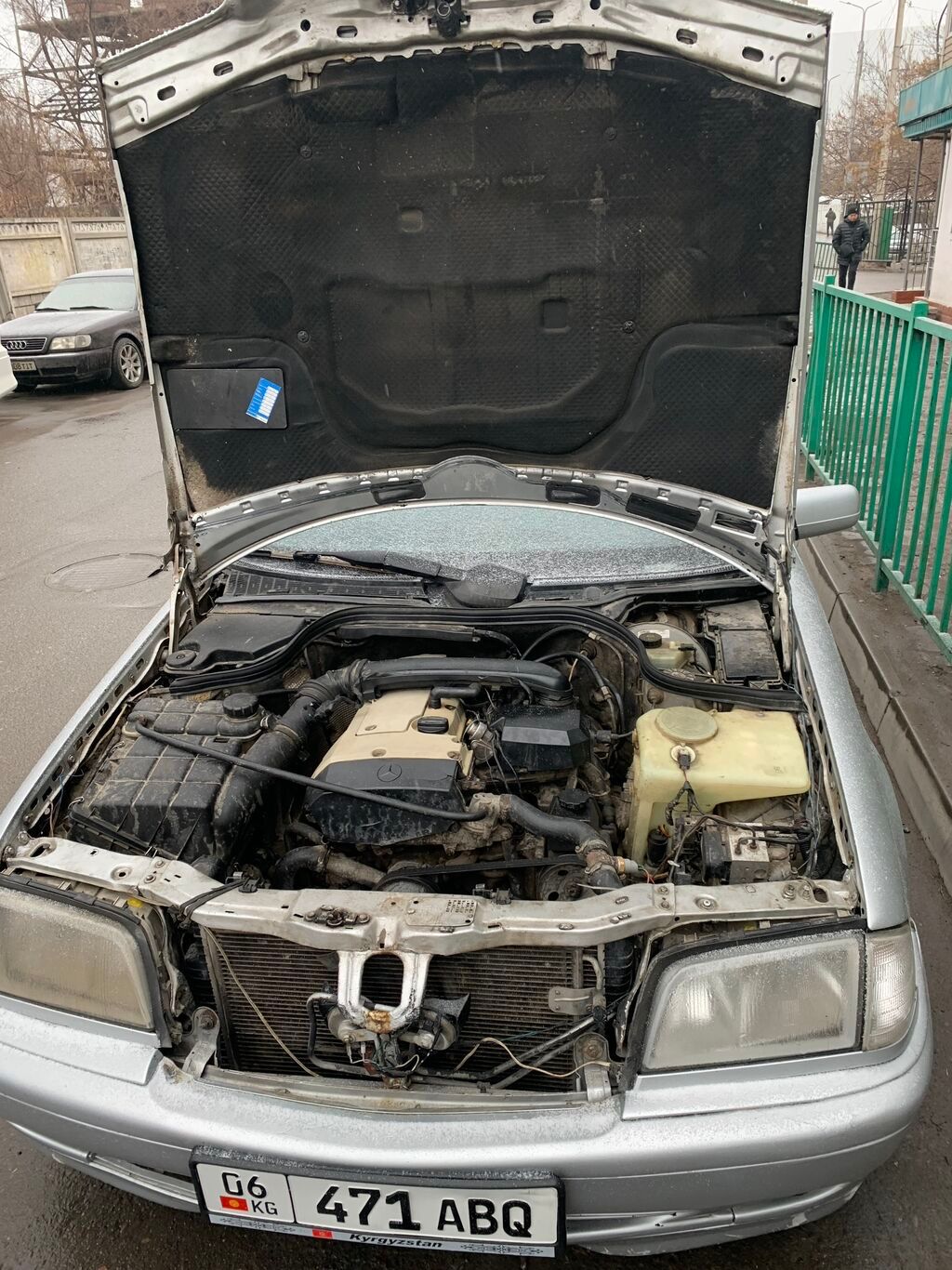 Салам алейкум Mercedes-Benz с180 автомат год: 265000 KGS Mercedes-Benz ...