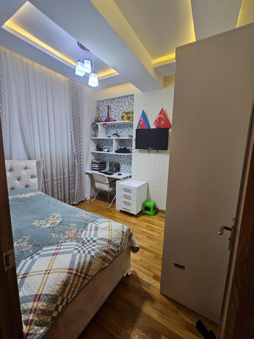 4 otaqlı, Yeni tikili, 116 kv. m