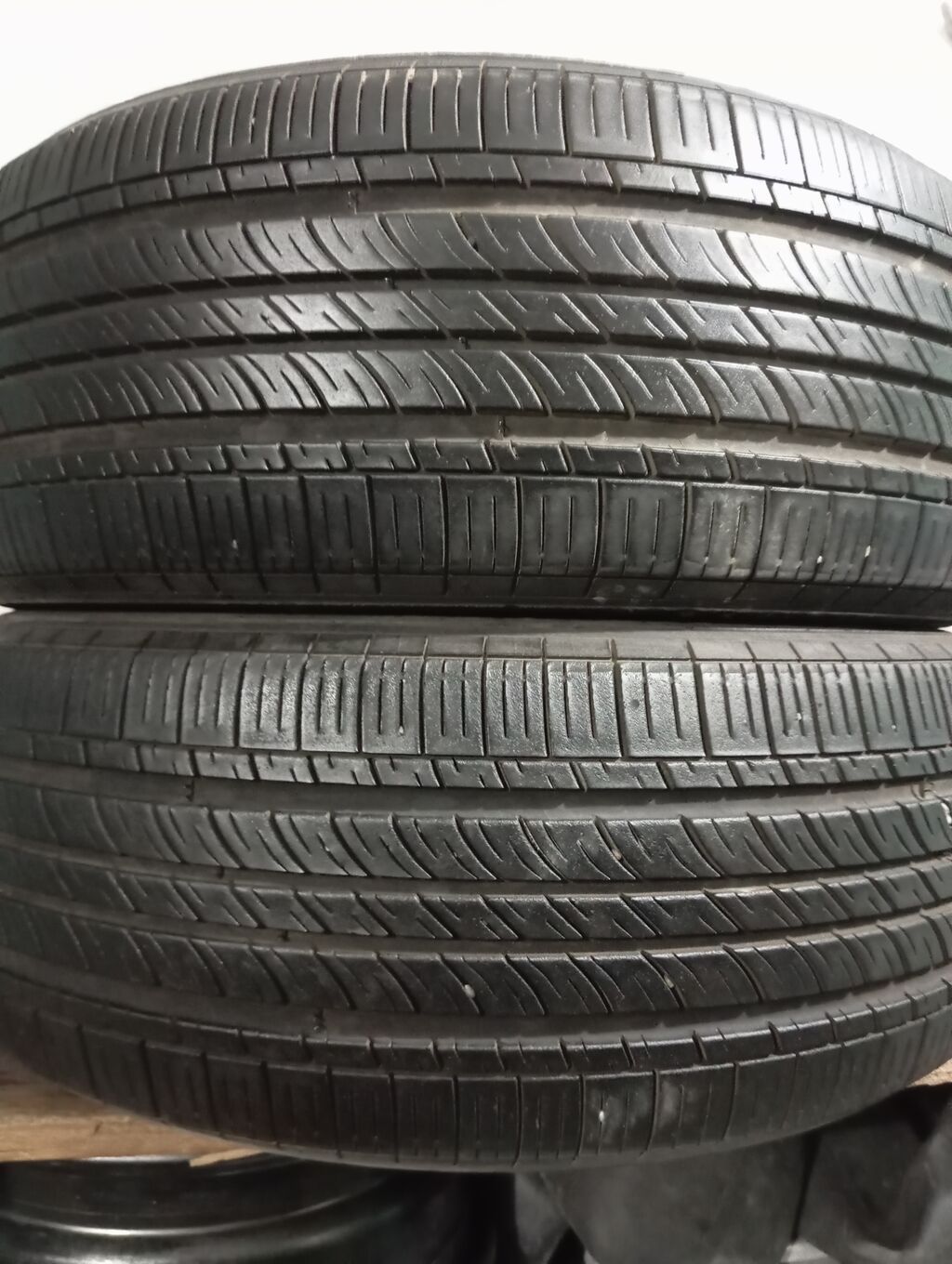 Шины 215 / 55 / R 16, Лето, Б/у, Пара, Легковые, Франция, Michelin: фото 1
