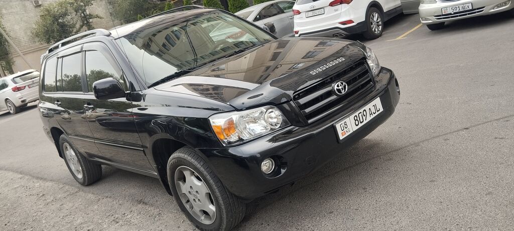 Toyota Highlander: 2004 г., 3.3 л, Автомат, Газ, Кроссовер: фото 2