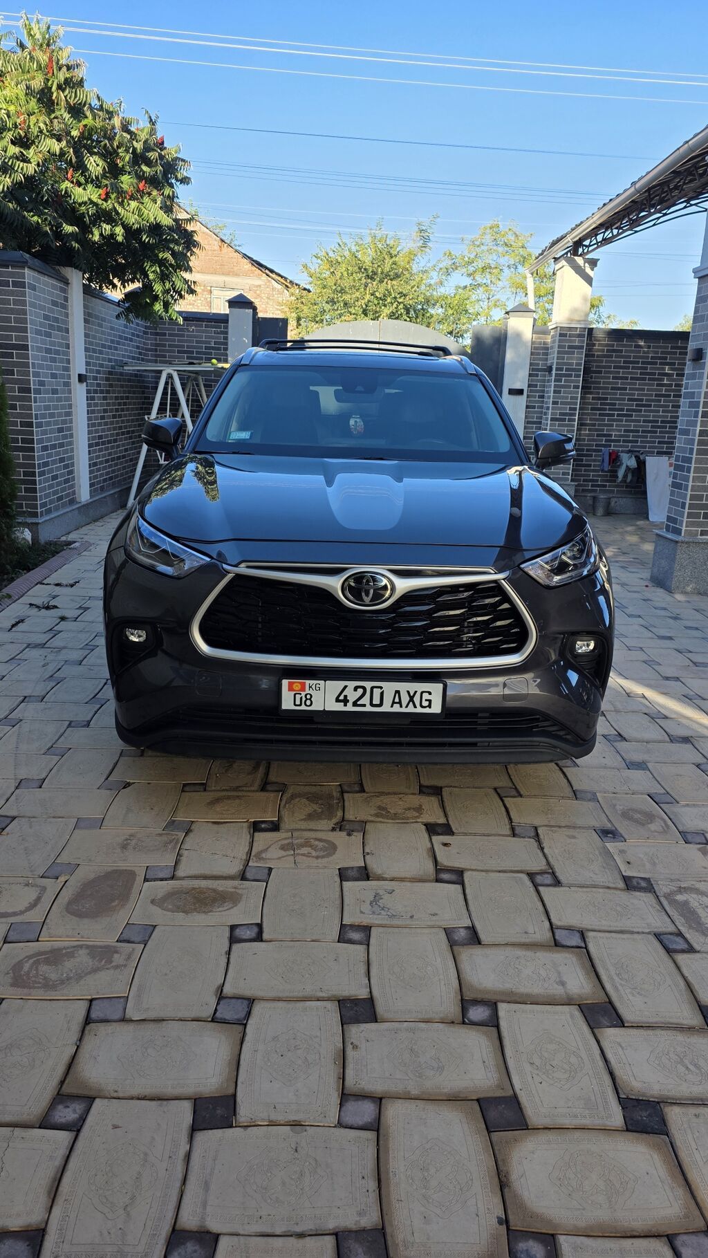Toyota Highlander: 2022 г., 3.5 л, Автомат, Бензин, Кроссовер: фото 1