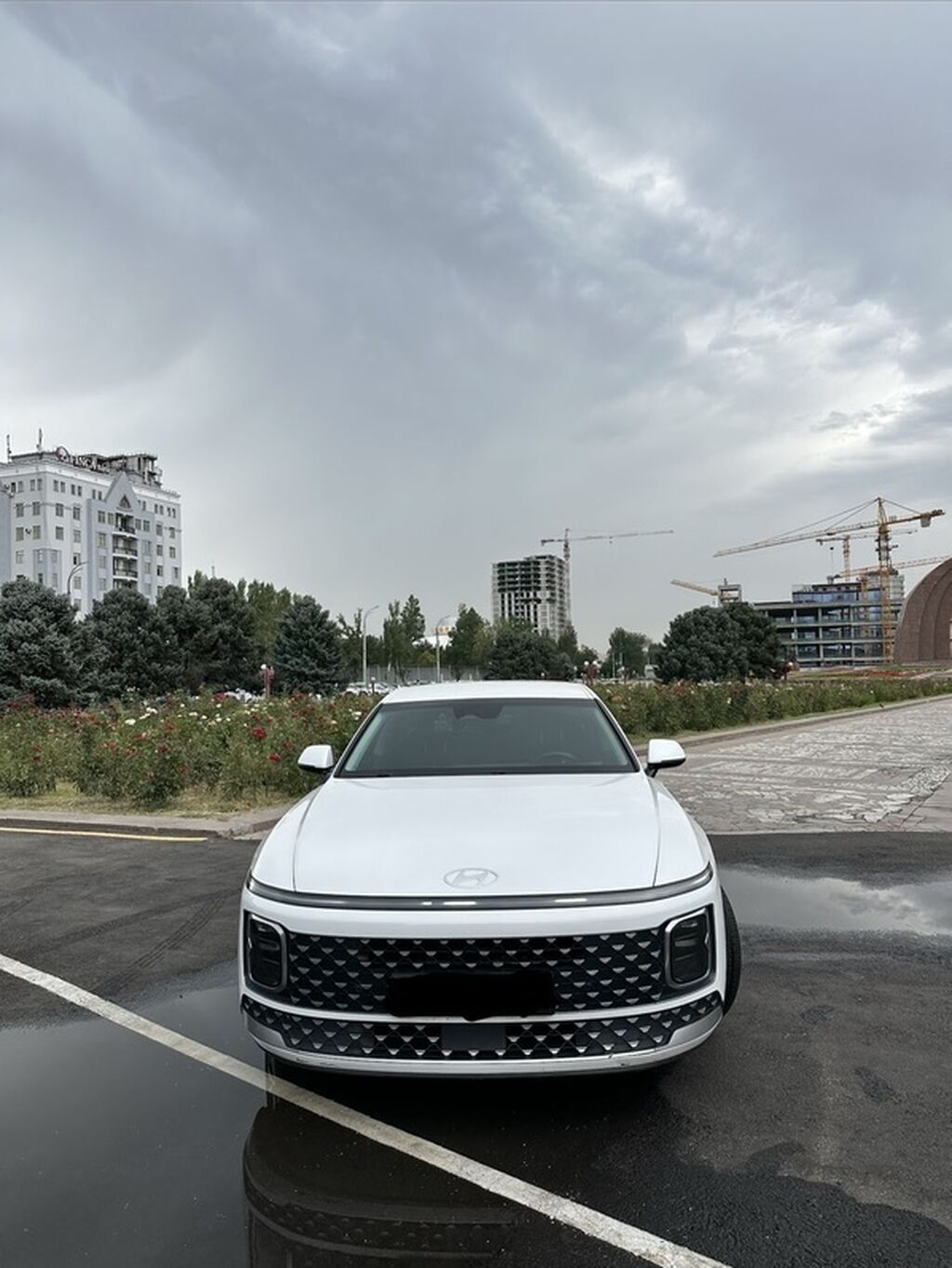 Hyundai Grandeur: 2023 г., 3.5 л, Автомат, Газ, Седан: фото 2