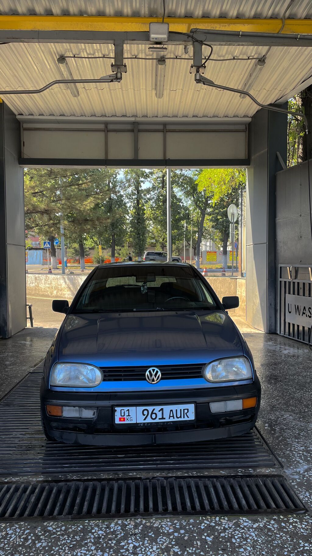 Volkswagen Golf: 1994 г., 1.8 л, Механика, Бензин, Хэтчбэк: фото 5
