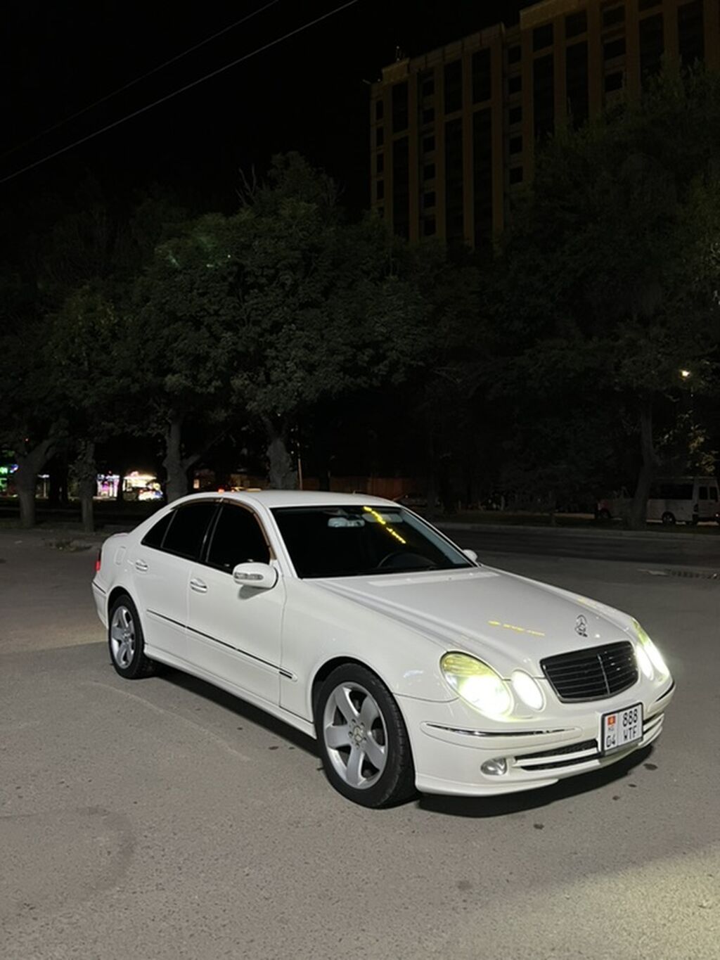 Mercedes-Benz E-Class: 2003 г., 3.2 л, Типтроник, Бензин, Седан: фото 2