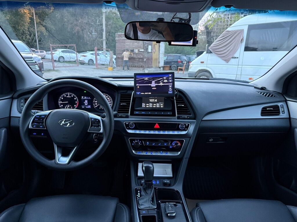 Hyundai Sonata: 2019 г., 2 л, Автомат, Газ, Седан: фото 7