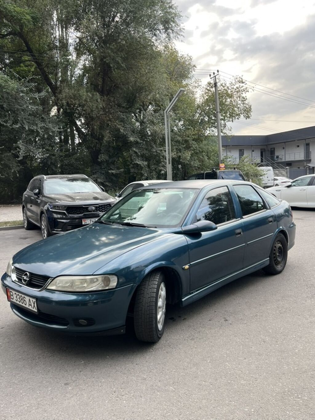 Opel Vectra: 2001 г., 1.8 л, Автомат, Бензин, Хэтчбэк: фото 2