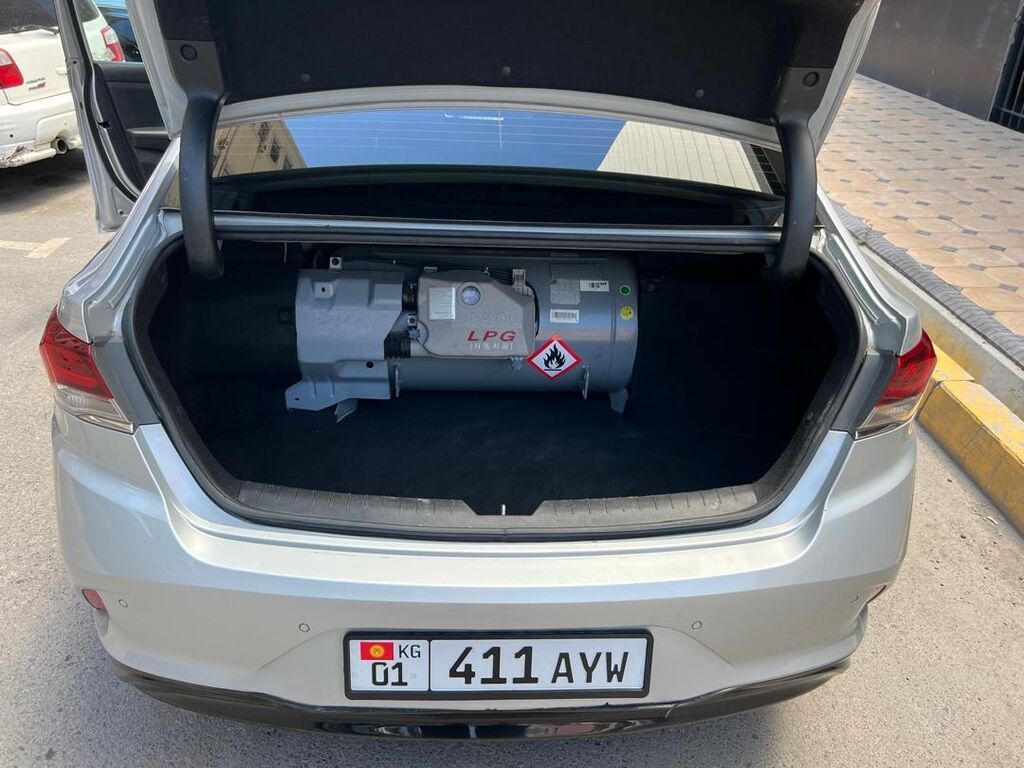 Hyundai Sonata: 2021 г., 2 л, Автомат, Бензин, Седан: фото 6