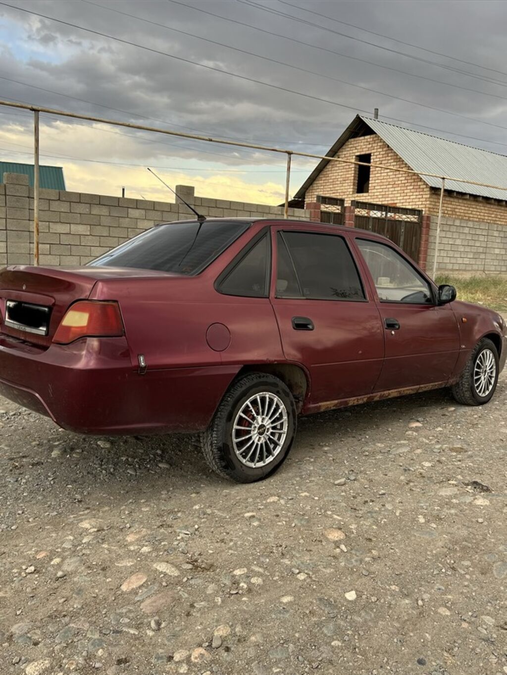 Daewoo Nexia: 2010 г., 1.5 л, Механика, Бензин, Седан: фото 4