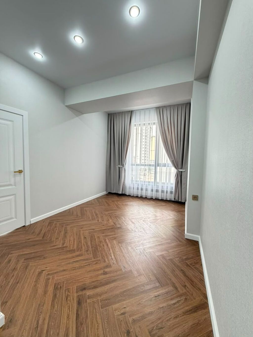4 комнаты, 105 м², Элитка, 3 этаж, Дизайнерский ремонт: фото 5
