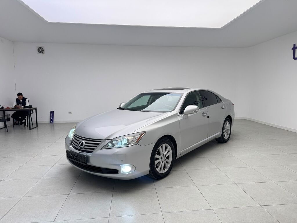 Lexus ES: 2010 г., 3.5 л, Автомат, Газ, Седан: фото 2