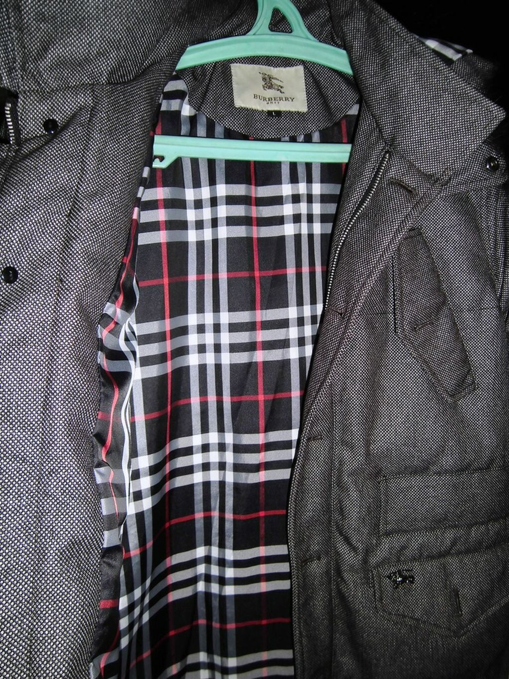 Обмен на телефон. Классическая зимняя куртка Burberry, оригинал: фото 2
