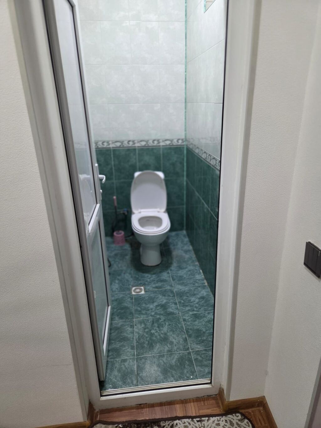 5 otaqlı, 132 kv. m, Yeni təmirli