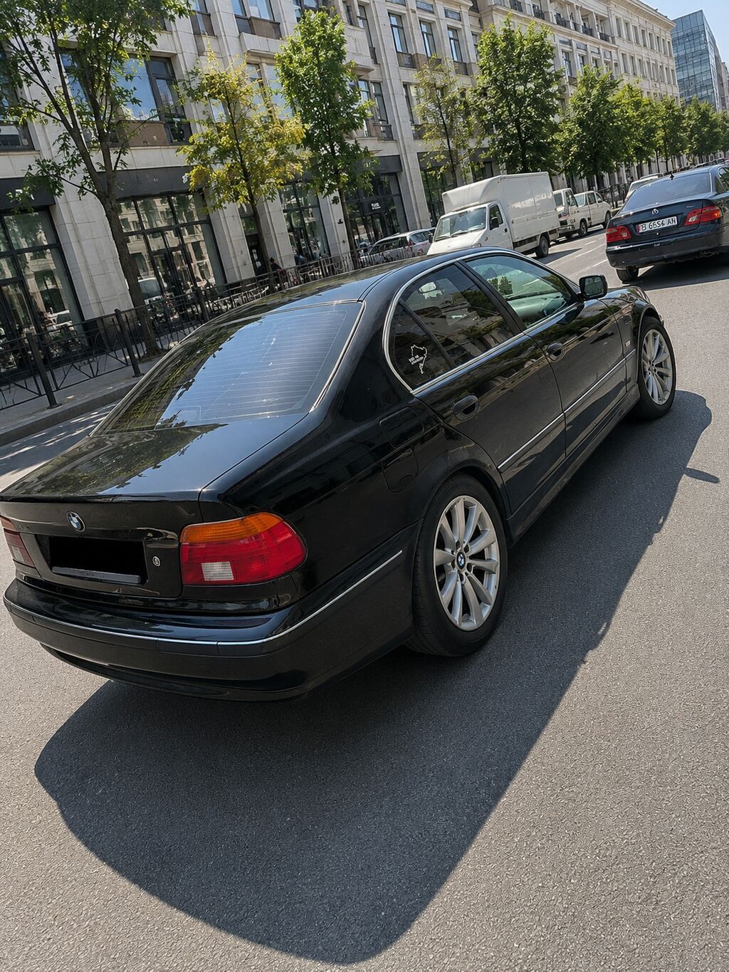 BMW 5 series: 1996 г., 2.5 л, Механика, Бензин, Седан: фото 2
