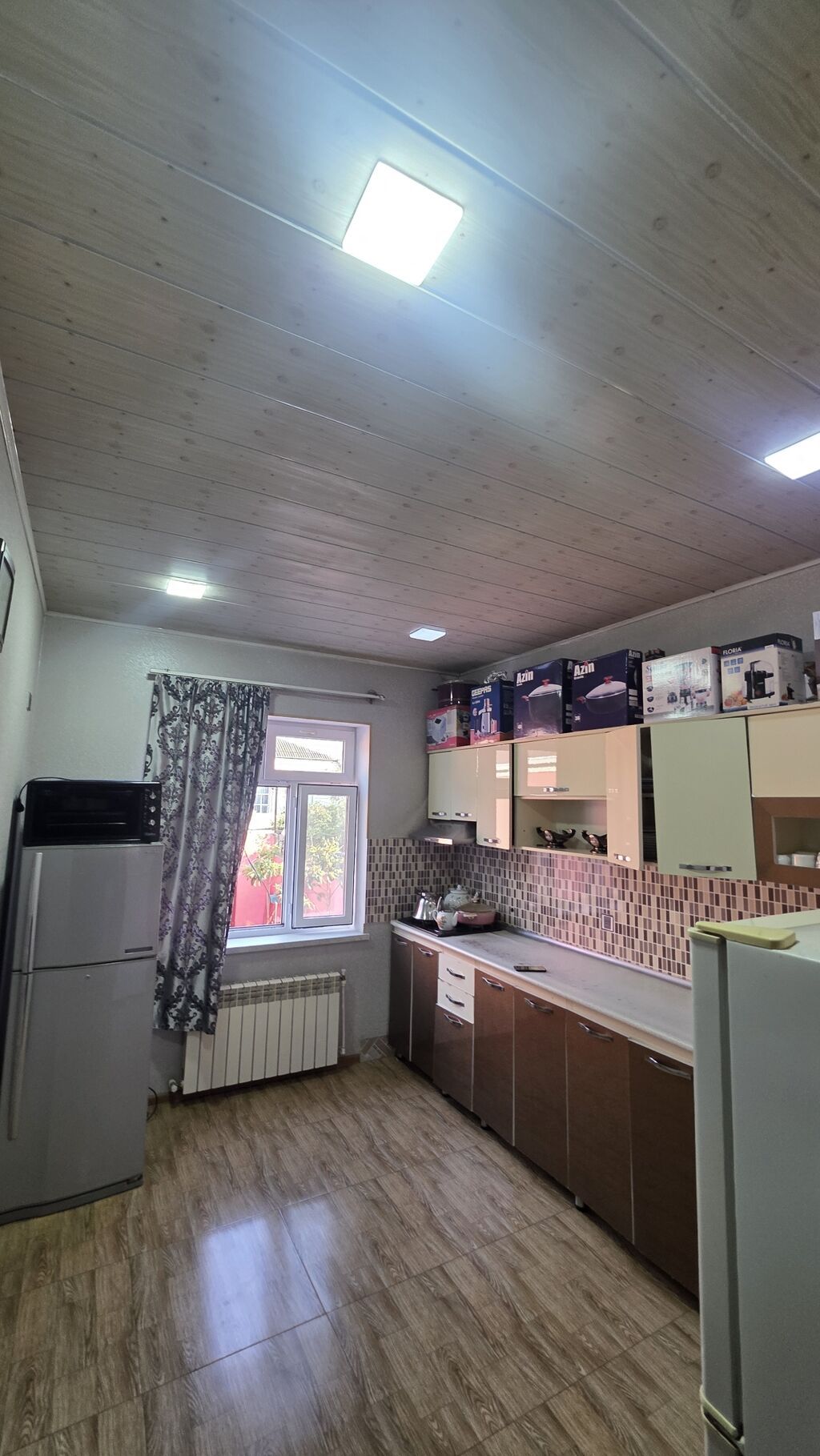 4 otaqlı, 145 kv. m, Yeni təmirli