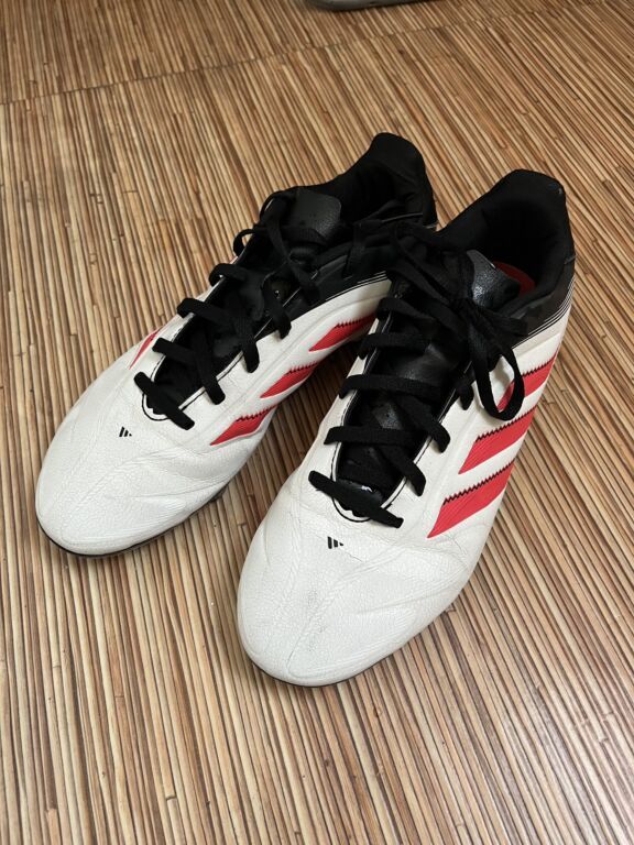 Шипованные бутсы Adidas. Размер 38-38.5 (245см). Оригинальные: фото 2