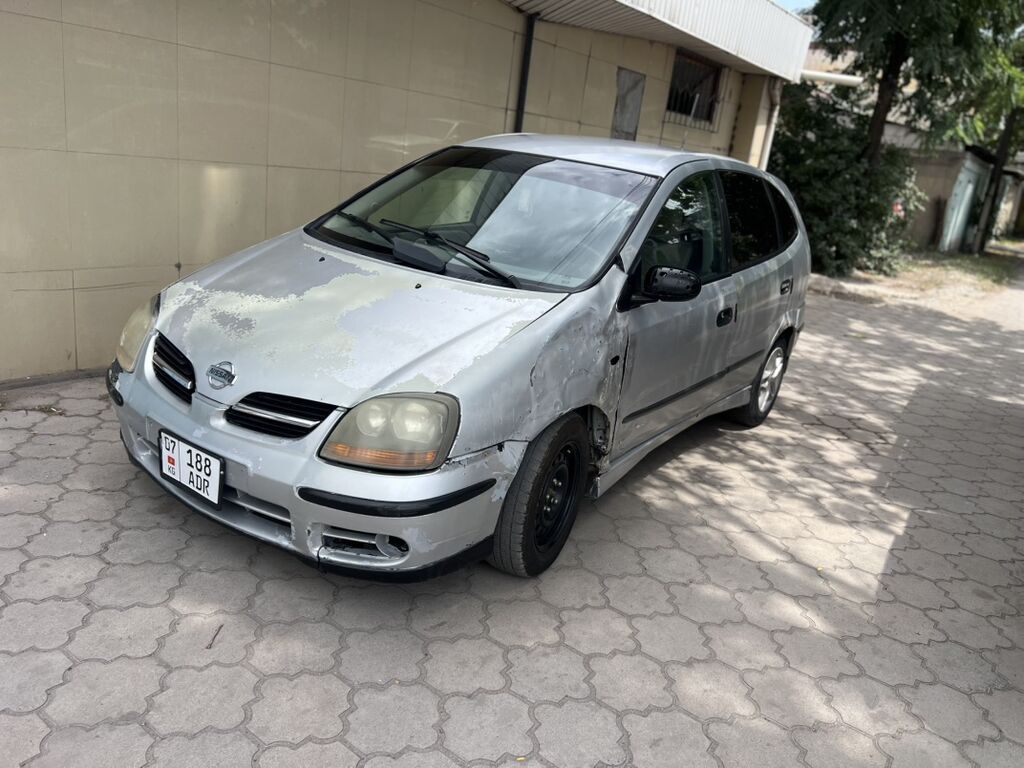 Nissan Almera Tino: 2000 г., 2.2 л, Механика, Дизель, Минивэн: фото 5