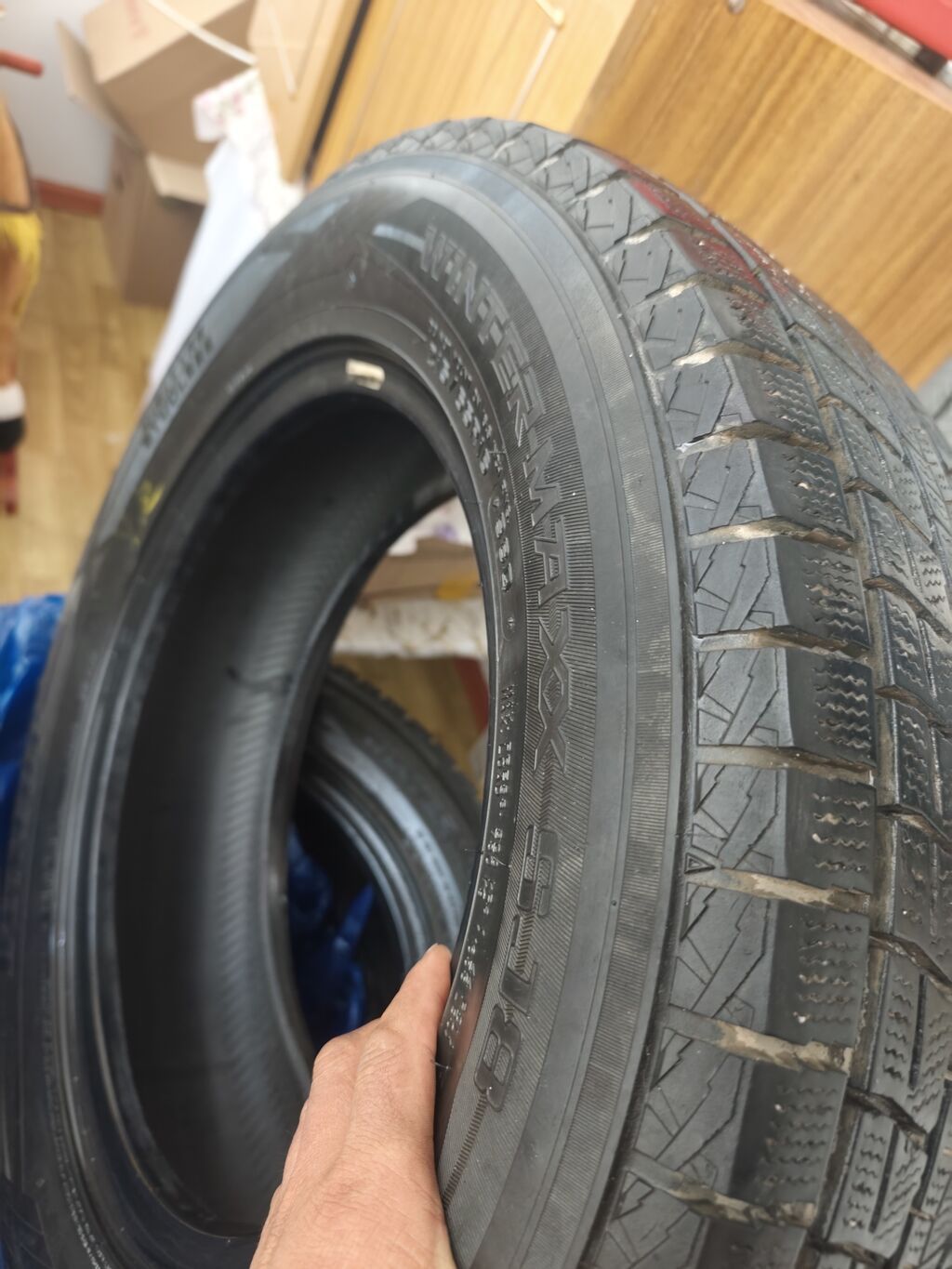 Шины 215 / 65 / R 16, Зима, Б/у, Комплект, Внедорожные (АТ/МТ), Япония, Dunlop: фото 3