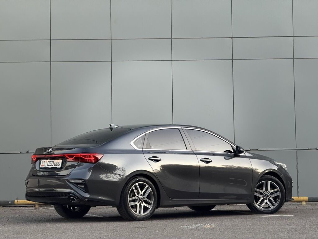 Kia K3: 2018 г., 1.6 л, Вариатор, Бензин, Седан: фото 2