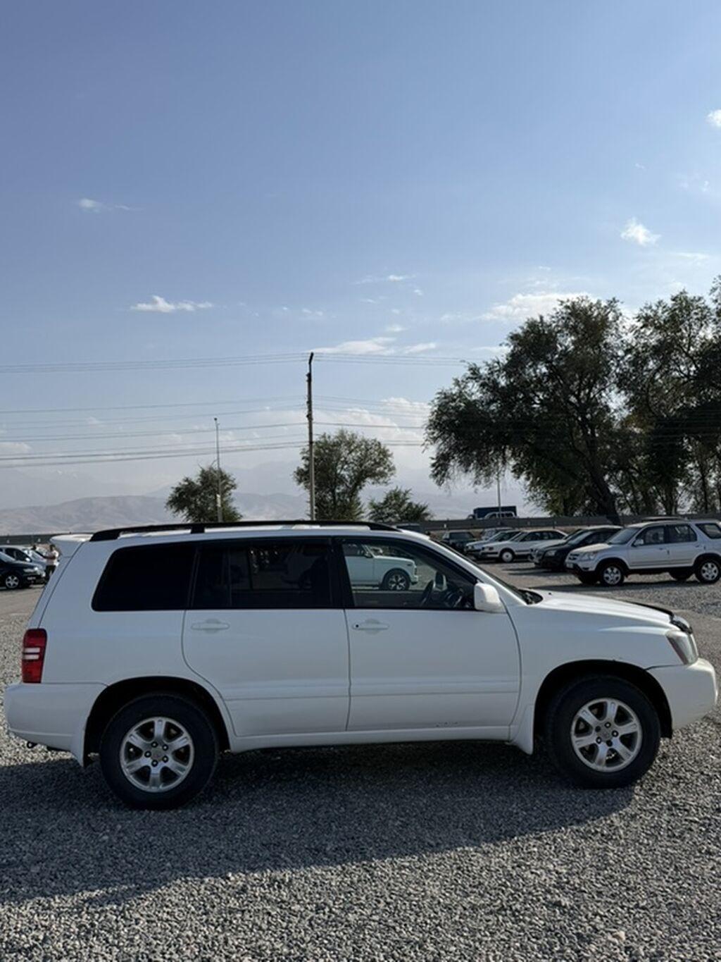 Toyota Highlander: 2001 г., Автомат, Бензин, Кроссовер: фото 3