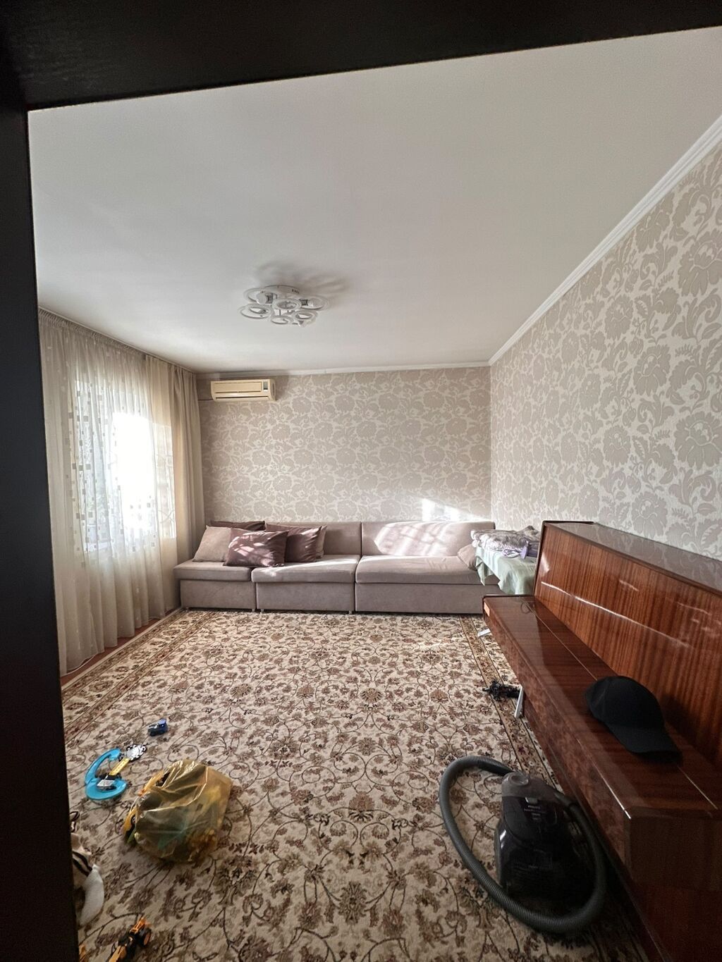 Сдаётся 4-комнатный дом в центре Бишкека: фото 1