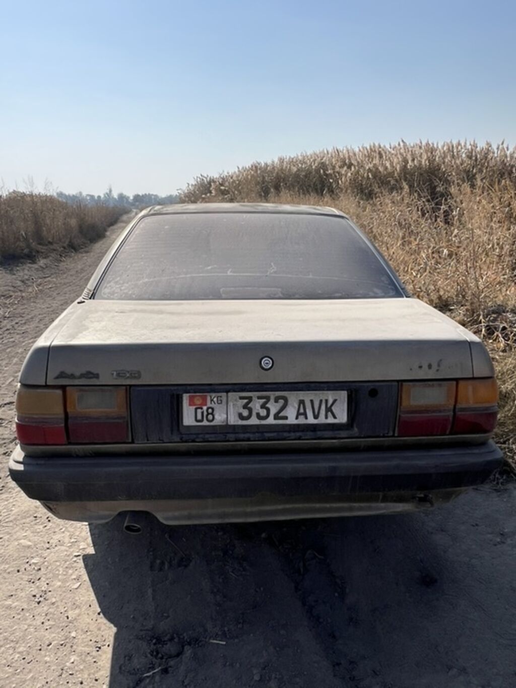 Audi 80: 1988 г., Механика, Бензин, Седан: фото 8