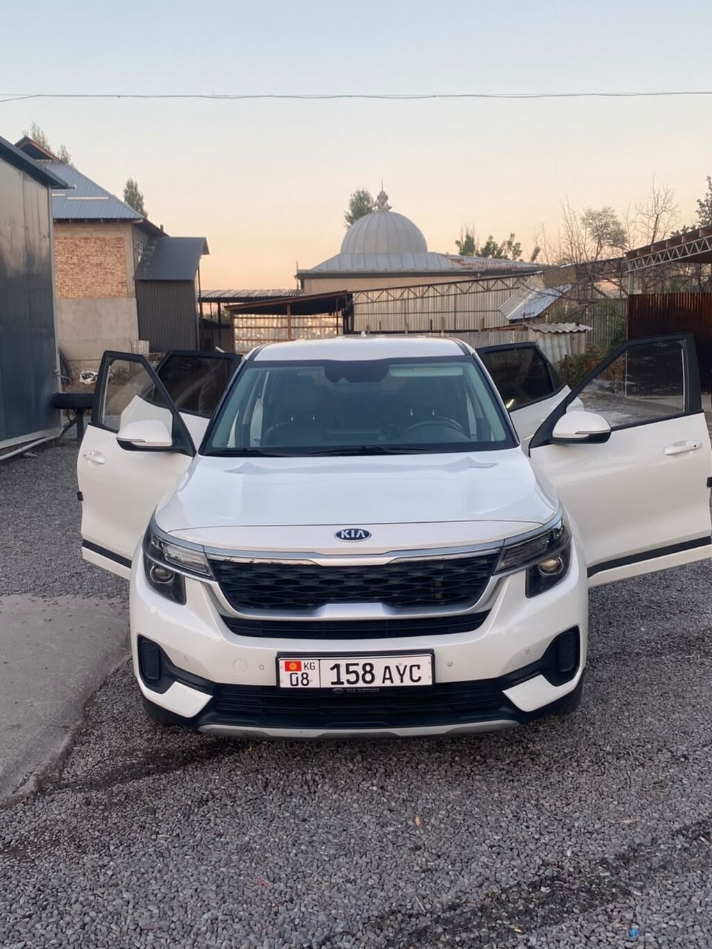 Kia Seltos: 2020 г., 1.6 л, Автомат, Бензин, Кроссовер: фото 4