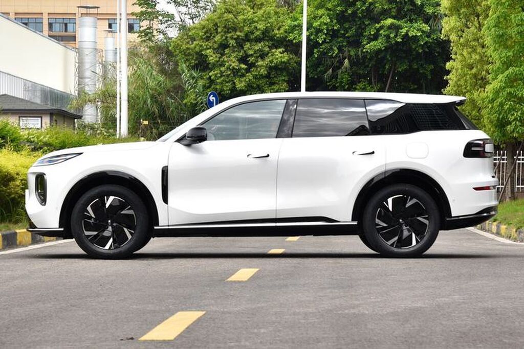 Changan Qiyuan Q05: 2025 г., Автомат, Гибрид, Кроссовер: фото 2
