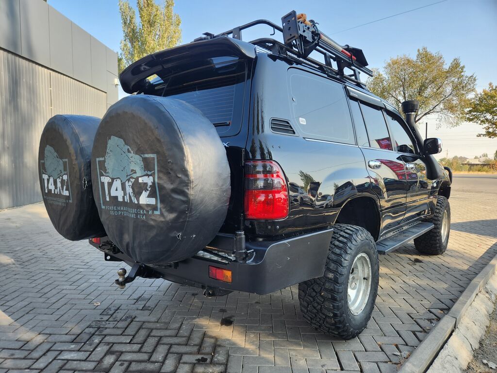 Toyota Land Cruiser: 2001 г., 4.5 л, Механика, Бензин, Внедорожник: фото 5
