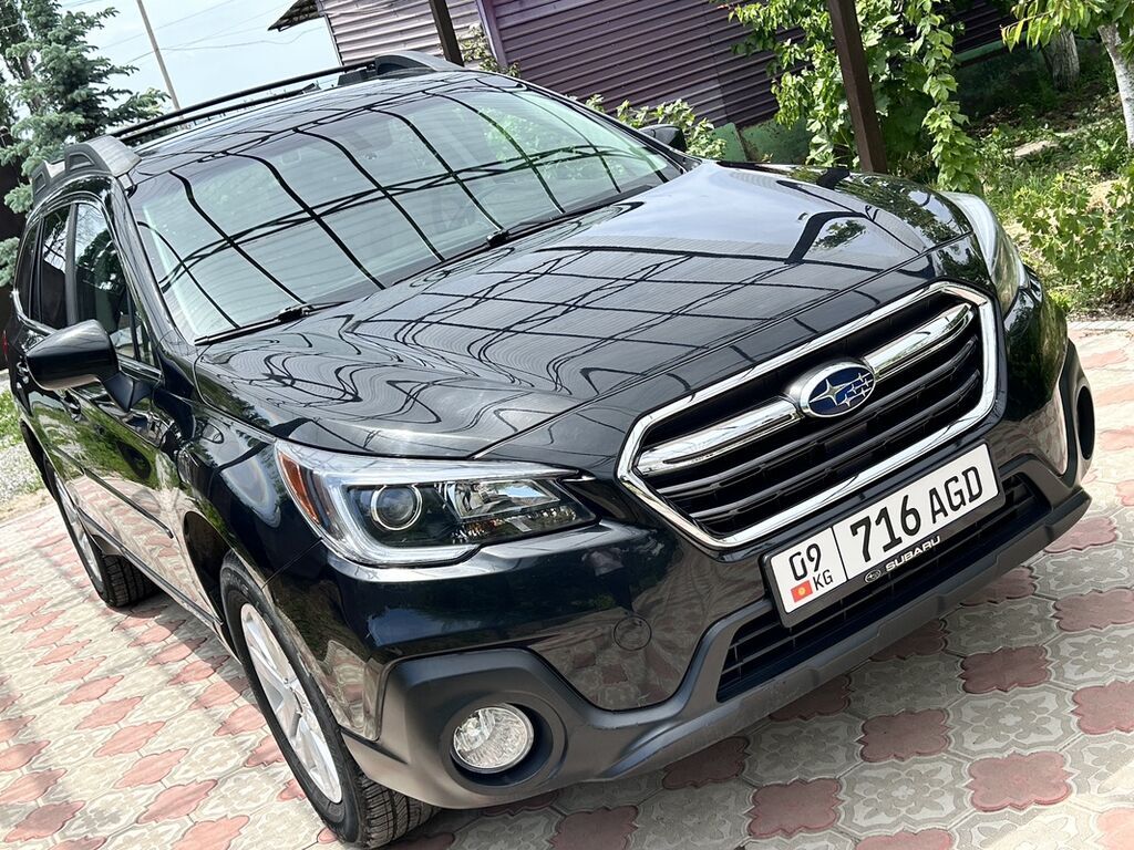 Subaru Outback: 2018 г., 2.5 л, Автомат, Бензин, Универсал: фото 2
