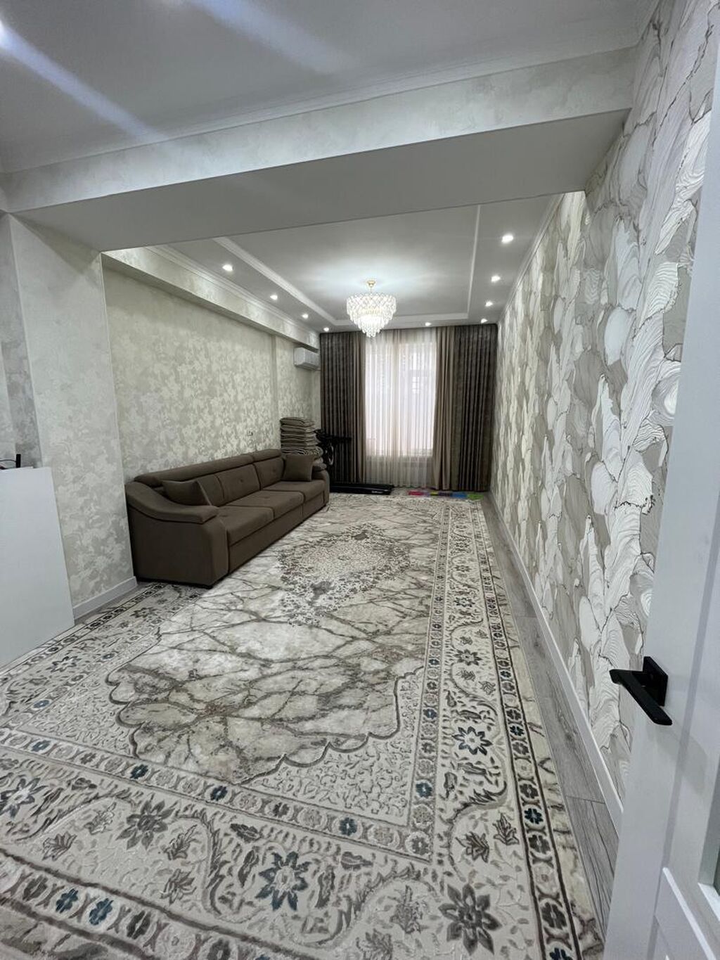 2 комнаты, 80 м², Городское ГАИ Элитка, 1 этаж, Евроремонт: фото 1