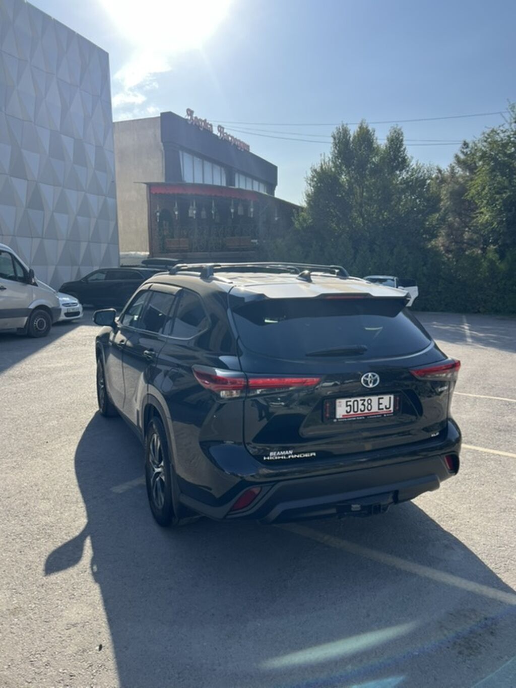 Toyota Highlander: 2020 г., 2.5 л, Автомат, Гибрид, Кроссовер: фото 4