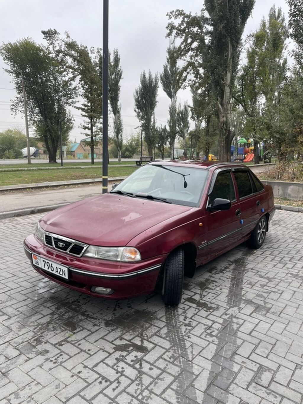 Daewoo Nexia: 2005 г., 1.5 л, Механика, Бензин, Седан: фото 2