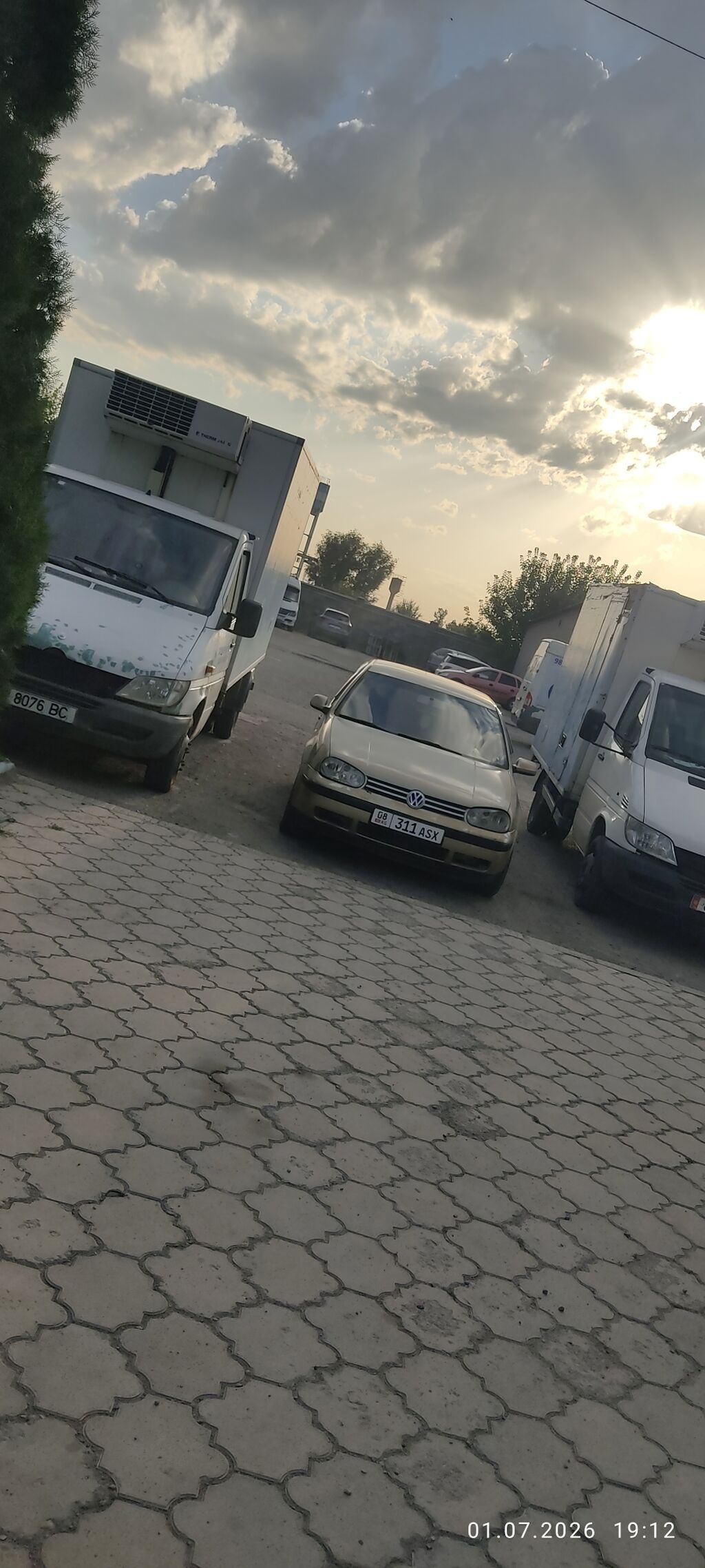 Volkswagen Golf: 2002 г., 1.4 л, Механика, Бензин, Хэтчбэк