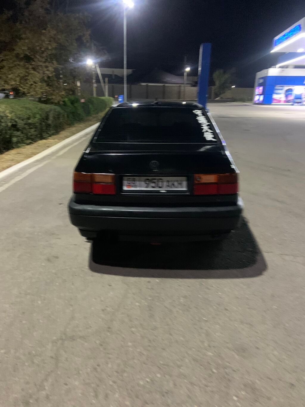 Volkswagen Vento: 1994 г., 1.8 л, Механика, Бензин, Седан: фото 5