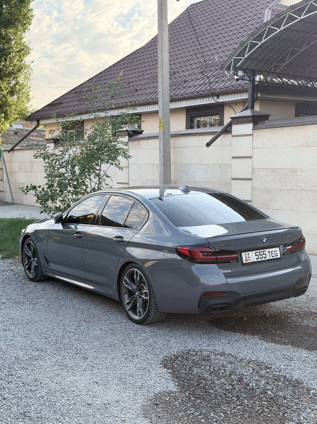 BMW 5 series: 2021 г., 4.4 л, Автомат, Бензин, Седан: фото 3