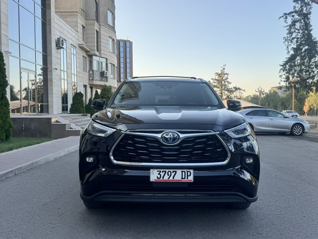 Toyota Highlander: 2021 г., 2.5 л, Автомат, Гибрид, Кроссовер: фото 2