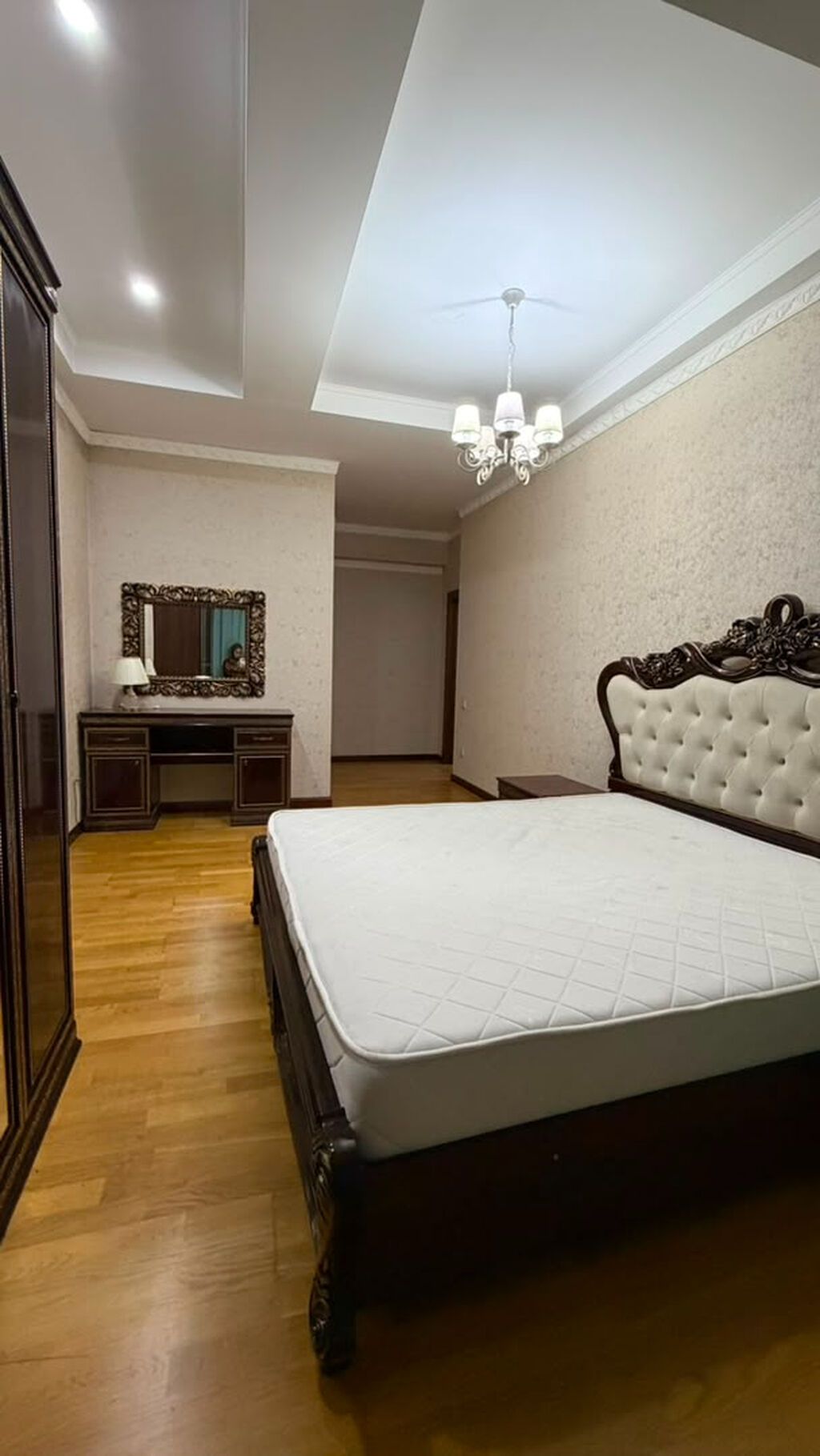 4 комнаты, 135 м², Золотой квадрат Элитка, Евроремонт: фото 4