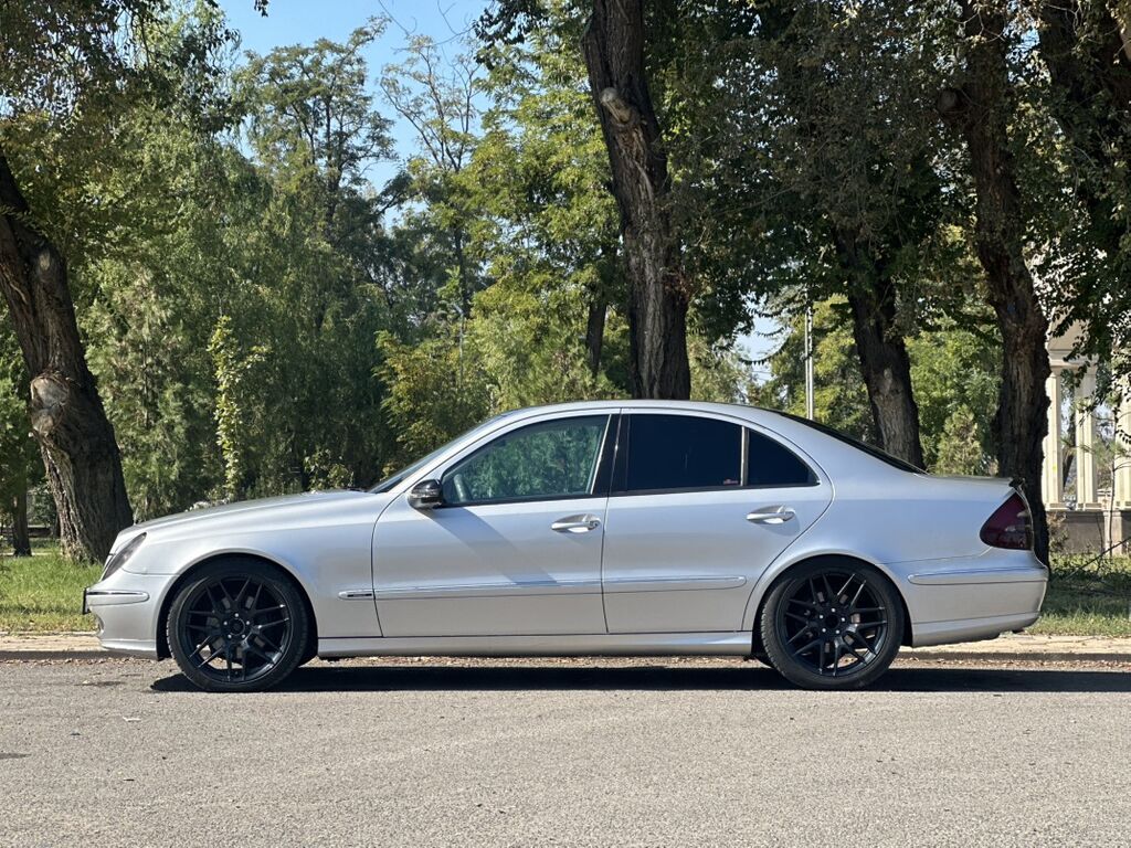 Mercedes-Benz E-Class: 2003 г., 3.2 л, Бензин, Седан: фото 5