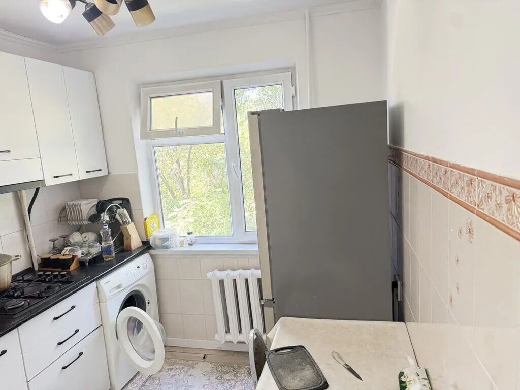2 комнаты, 44 м², 4 мкр 104 серия, 3 этаж, Евроремонт: фото 4