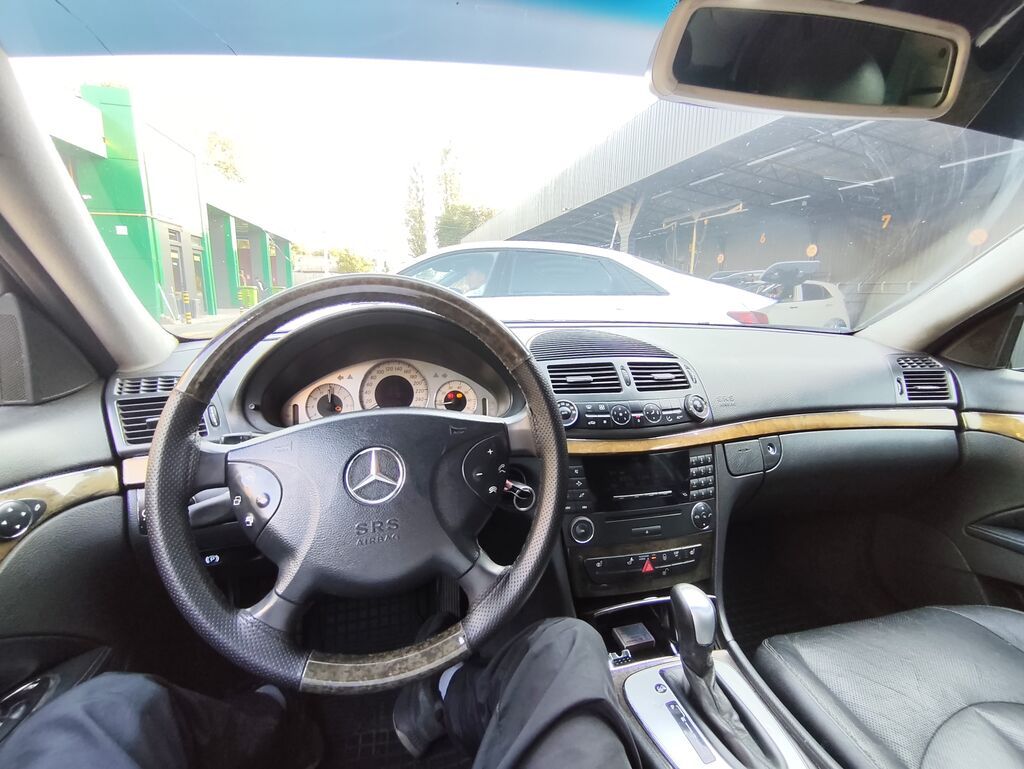 Mercedes-Benz E-Class: 2003 г., 3.2 л, Автомат, Бензин, Седан: фото 7