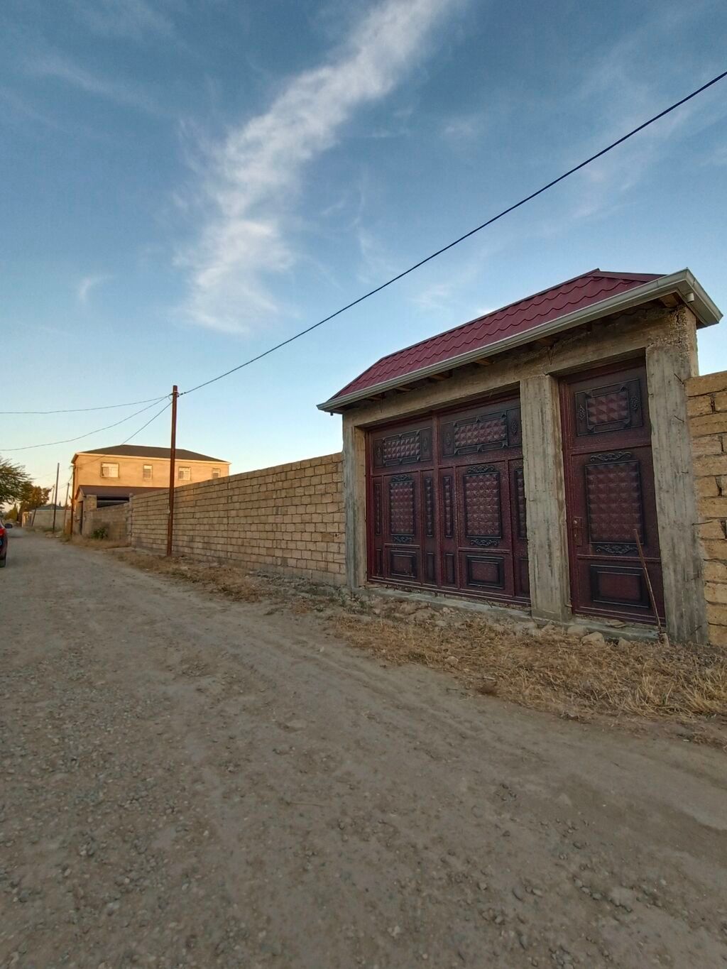 6 otaqlı, 300 kv. m, Kredit yoxdur, Təmirsiz