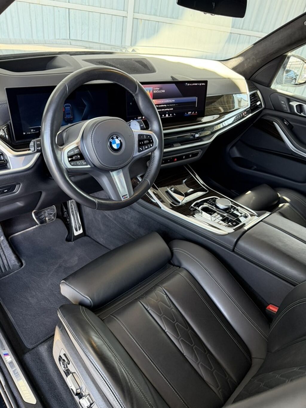 BMW X7: 2024 г., 3 л, Автомат, Бензин, Кроссовер: фото 7